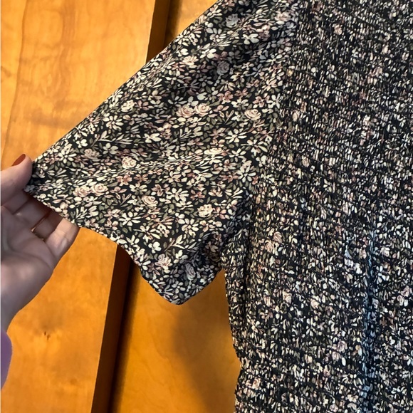 Molly Malloy Petite Black Floral Jumpsuit - Picture 3 of 10